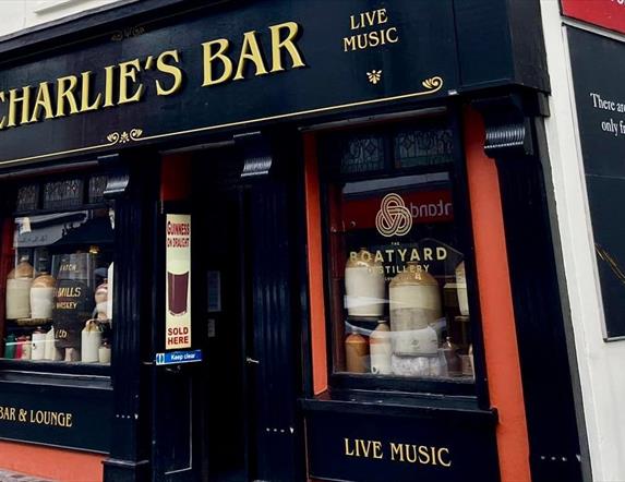 Charlie's Bar