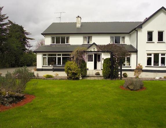 Arch House - Tullyhona, Florencecourt