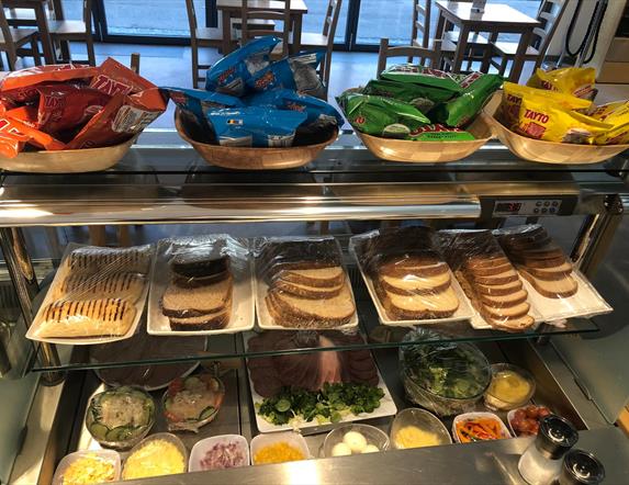 Selection of food