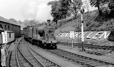 Enniskillen Railway Station, 25th May 1955