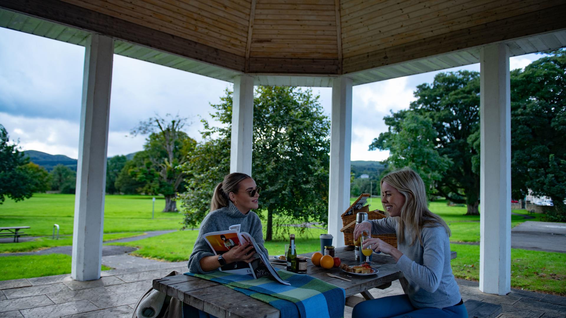 Belcoo Cottage Meadow/Lawn - Cuilcagh Lakelands Geopark
