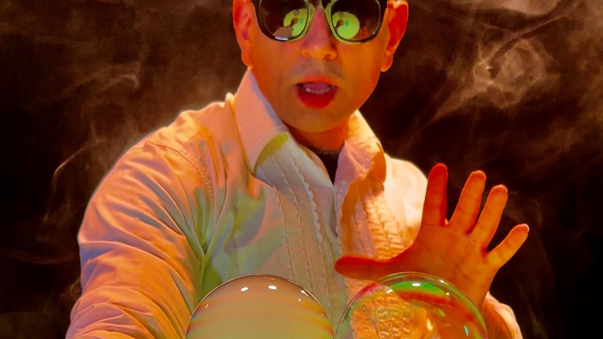 Ultimate Bubble Show