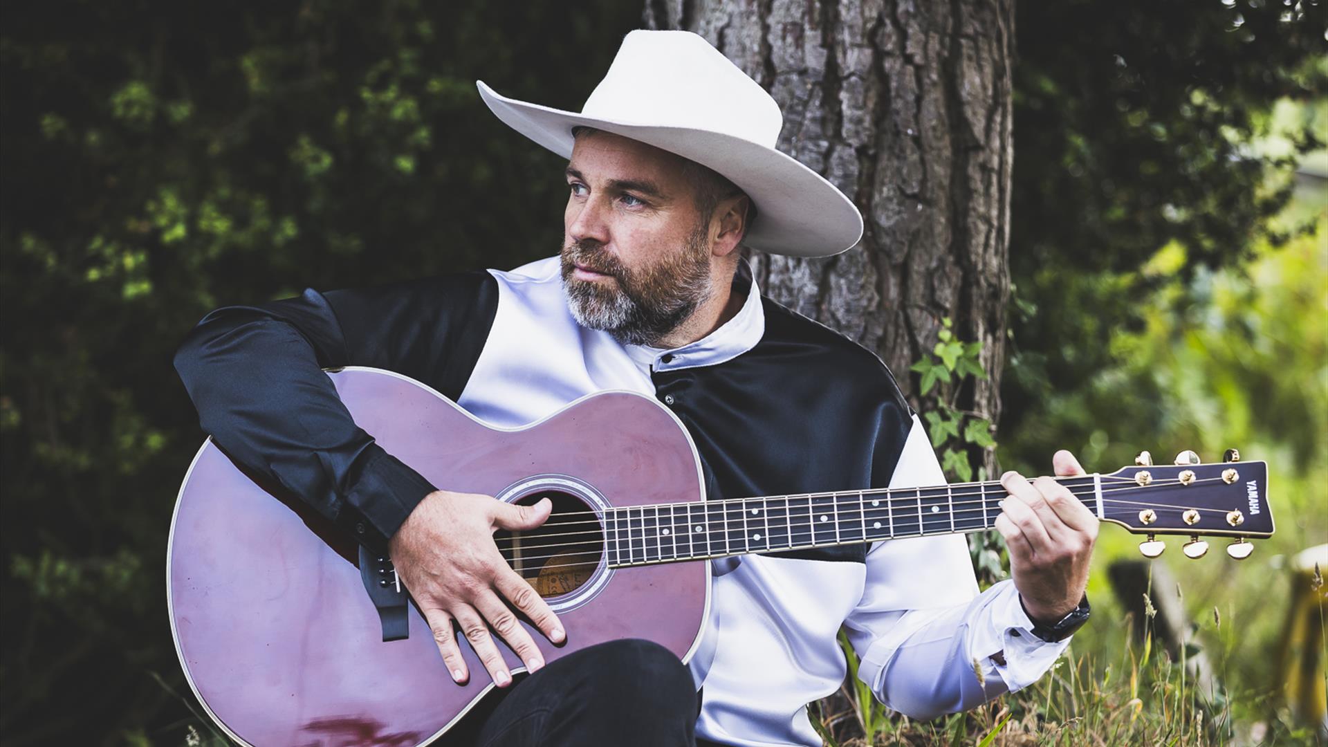 Thunder Rolls Garth Brooks Tribute Live at Share Discovery Village