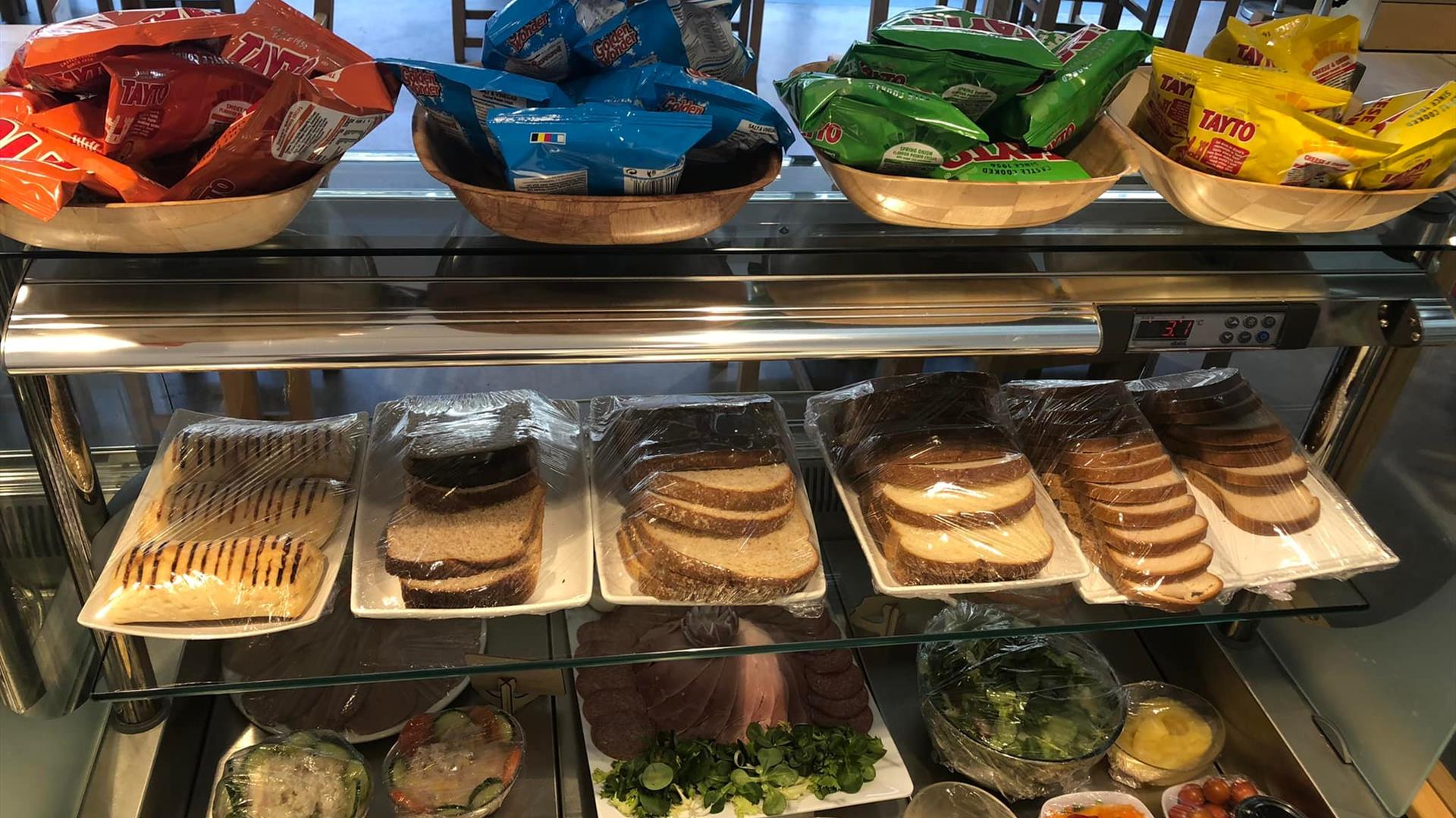 Selection of food