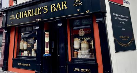 Charlie's Bar
