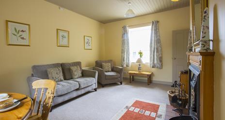 Crom Holiday Cottages - Bluebell
