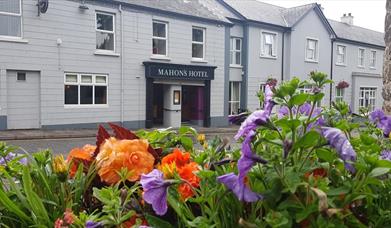 Mahons Hotel