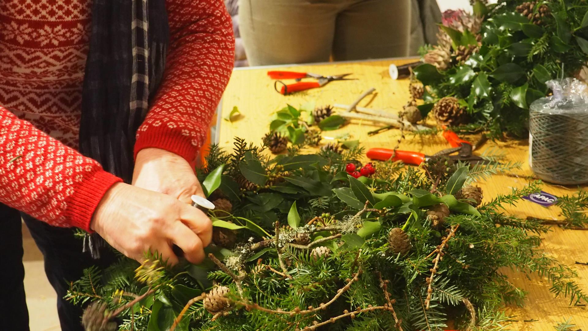 Christmas wreath making Workshop at Florence Court