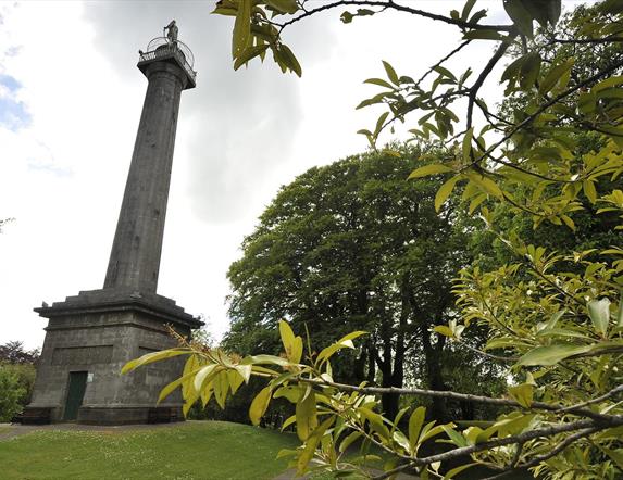 Forthill Park And Cole's Monument
