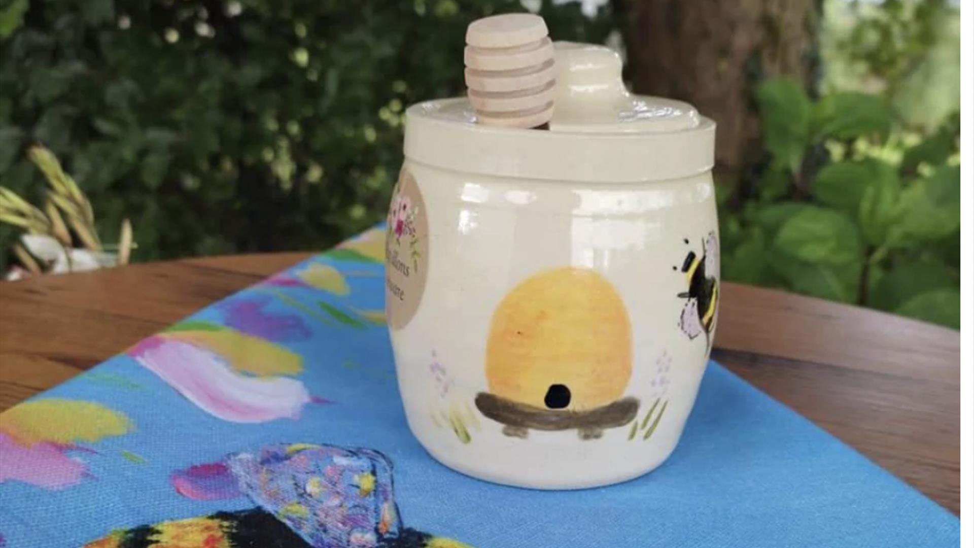 'Paint Your Own' Honey Pot